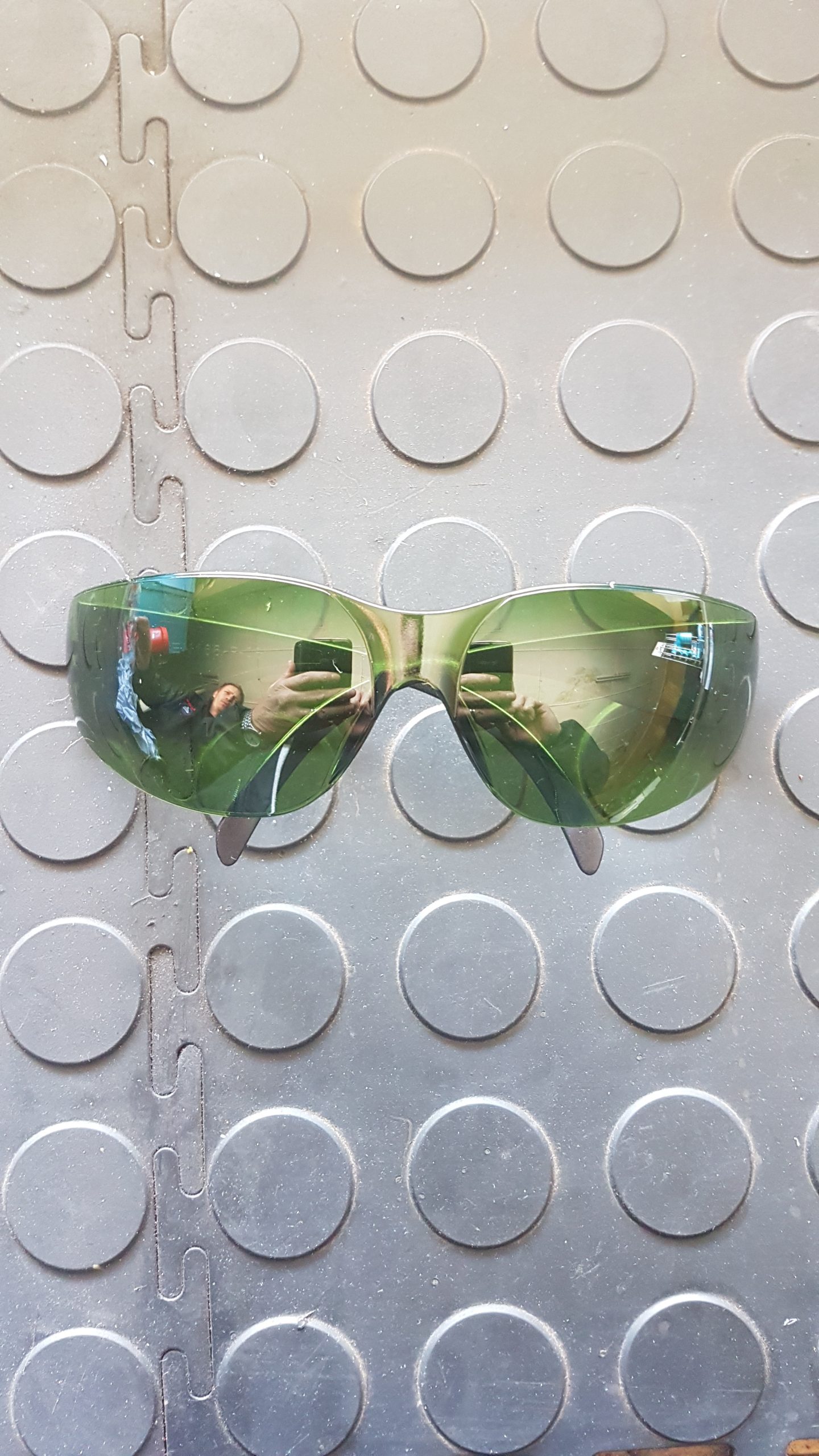 Spec   b/sport Coated Green