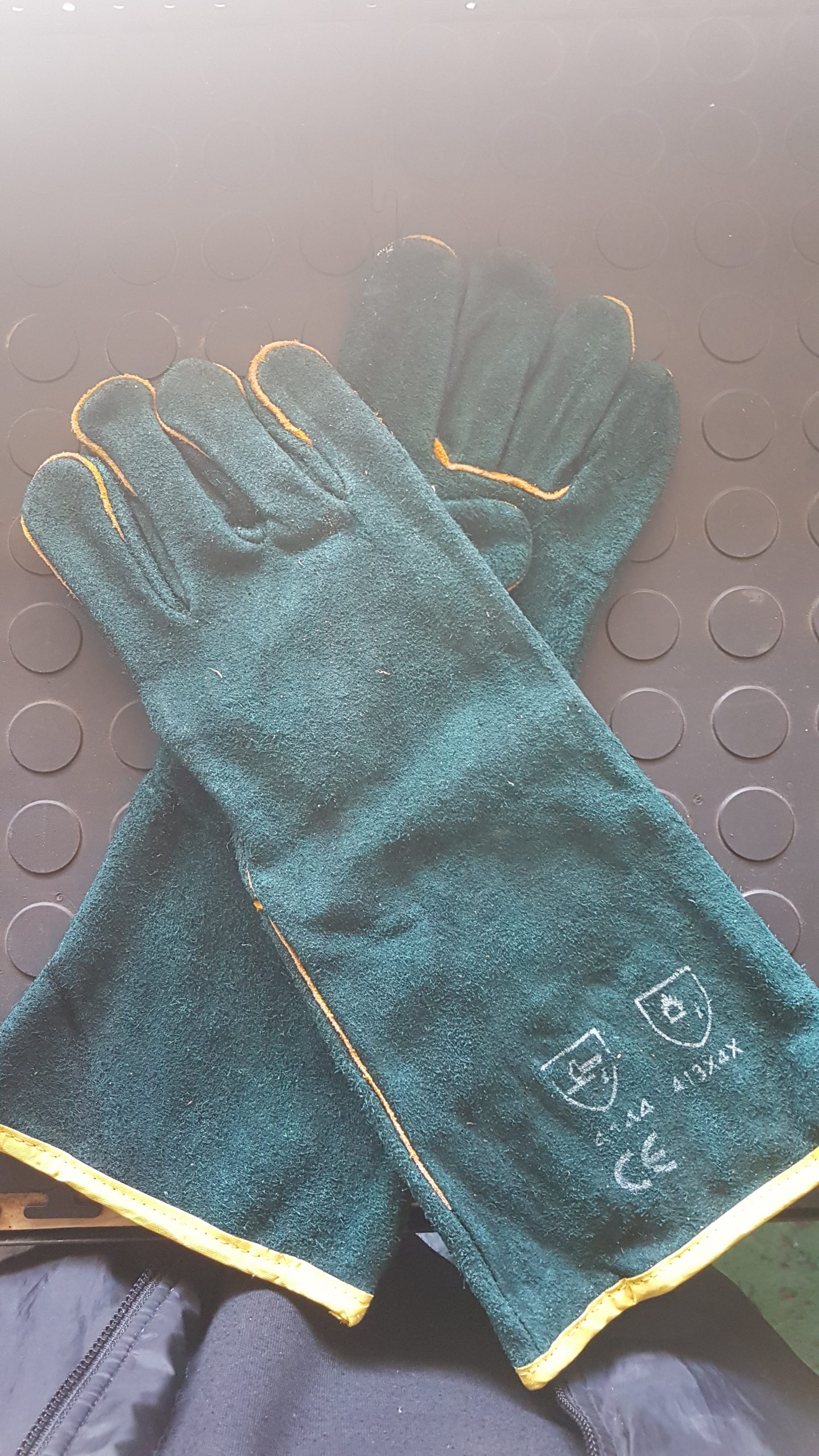 Welding Gloves